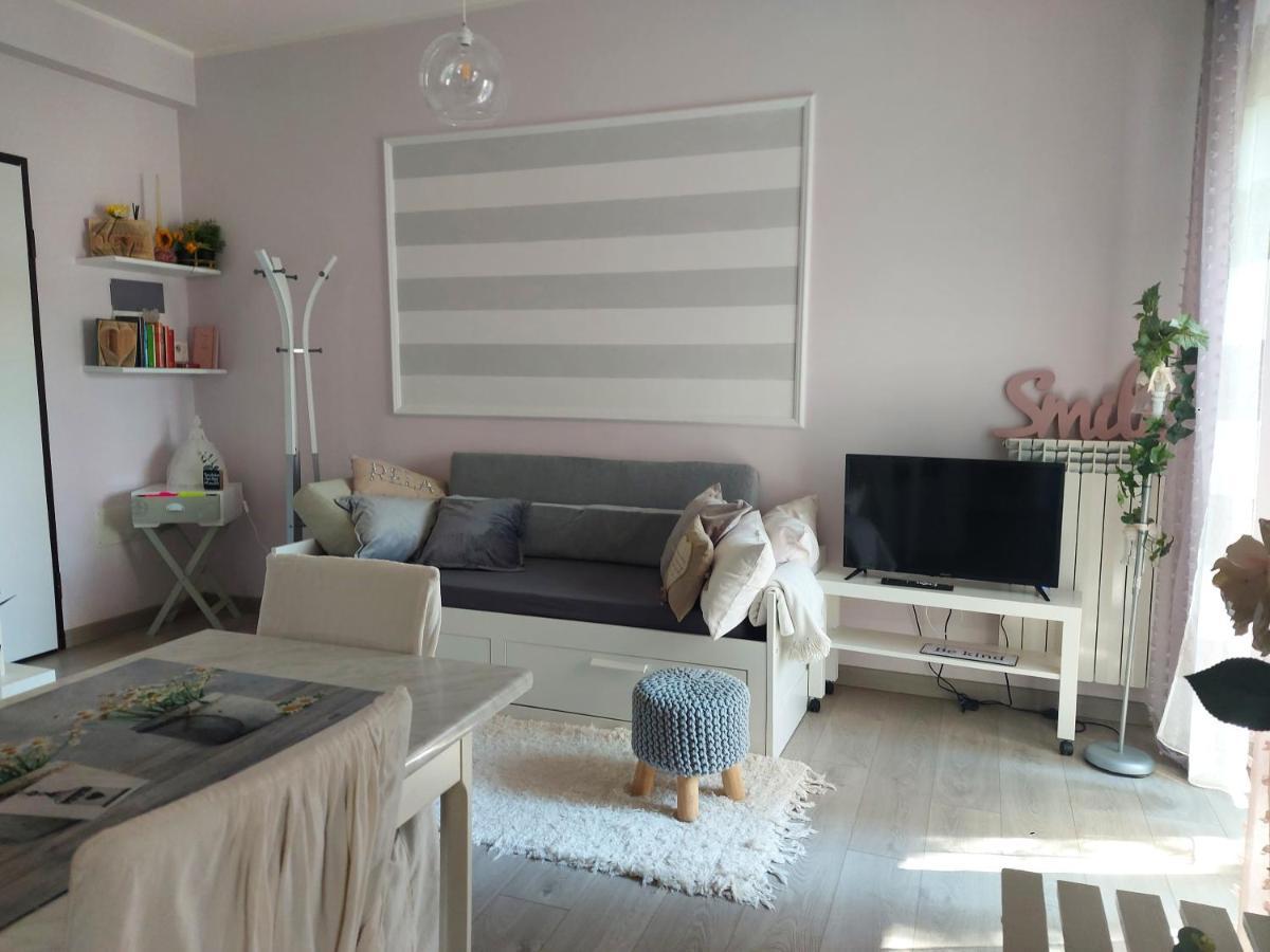 La Pineta - Delightful Small Apartment Near The City Center L'Aquila Eksteriør billede